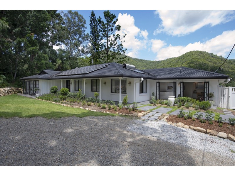 48 Clagiraba Road, Clagiraba QLD 4211