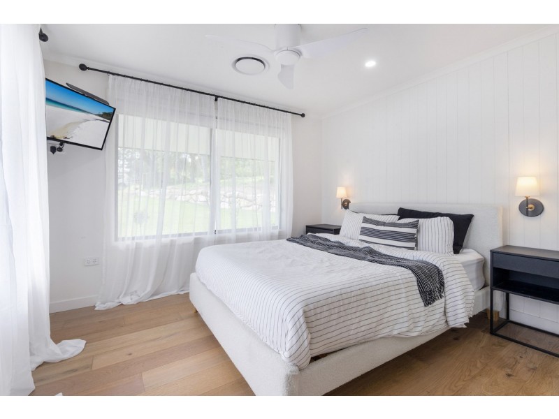 48 Clagiraba Road, Clagiraba QLD 4211