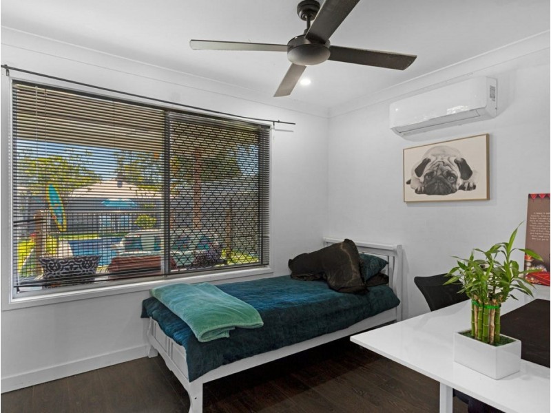 16 Merloo Drive, Nerang QLD 4211