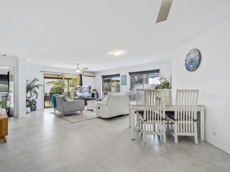8 Kowhai Place, Nerang QLD 4211