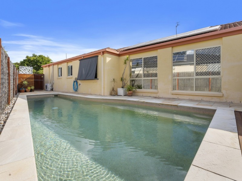 8 Kowhai Place, Nerang QLD 4211