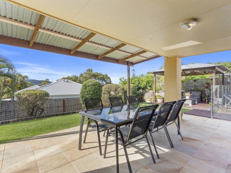 8 Kowhai Place, Nerang QLD 4211