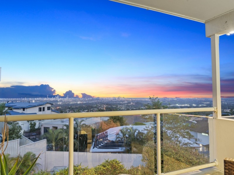 11 Chevron Rise, Highland Park QLD 4211
