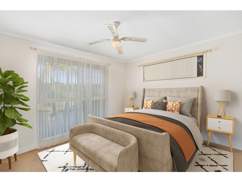 4 Regal Court, Highland Park QLD 4211