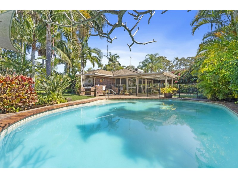 10 Armstrong Way, Highland Park QLD 4211