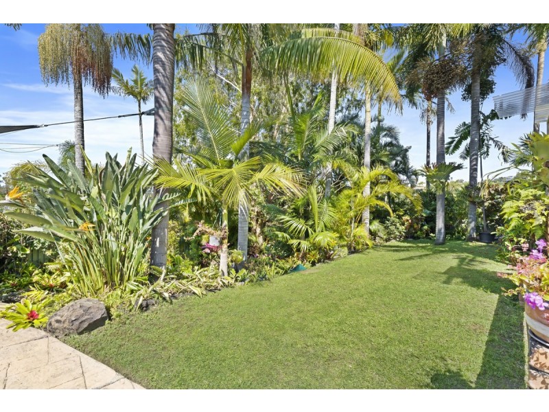 10 Armstrong Way, Highland Park QLD 4211