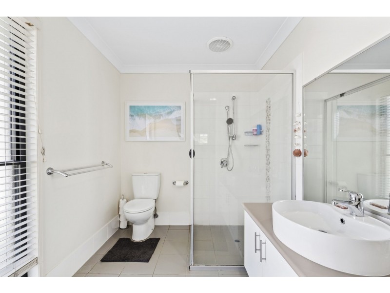 4 Fantail Court, Gilston QLD 4211