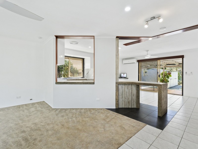 7 Marlene Court, Highland Park QLD 4211