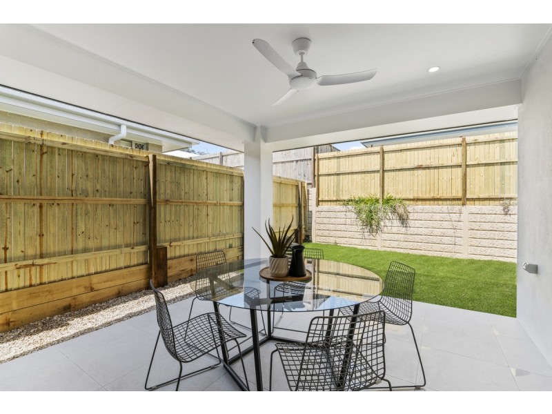 17 Lovage Street, Greenbank QLD 4124