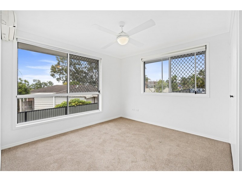 9 Jindabyne Court, Highland Park QLD 4211