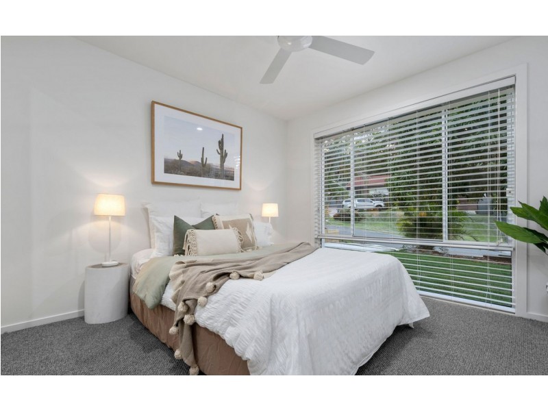 34 Balfour Crescent, Highland Park QLD 4211