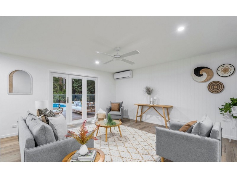 34 Balfour Crescent, Highland Park QLD 4211