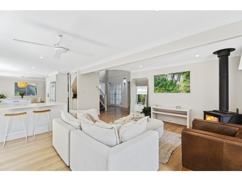 45 Peter Thomson Drive, Parkwood QLD 4214