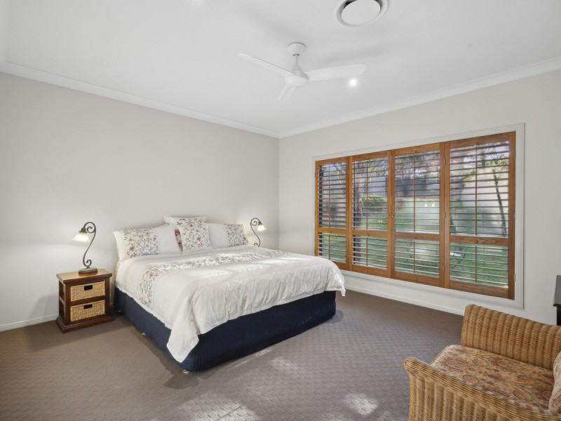 69 Lawnhill Drive, Nerang QLD 4211
