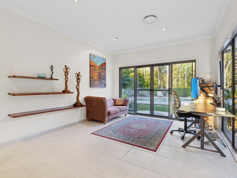 69 Lawnhill Drive, Nerang QLD 4211