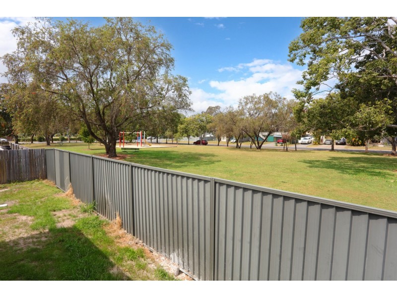 8b Jerrawa Street, Nerang QLD 4211