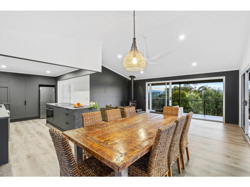 7 Poplar Court, Beechmont QLD 4211
