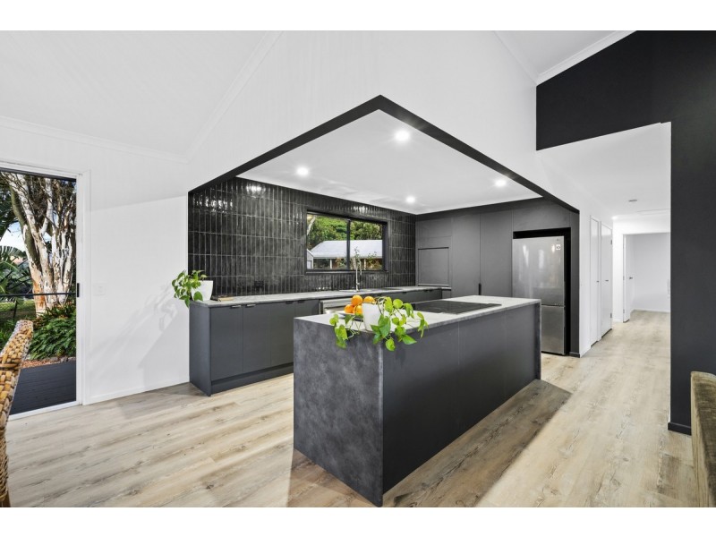 7 Poplar Court, Beechmont QLD 4211