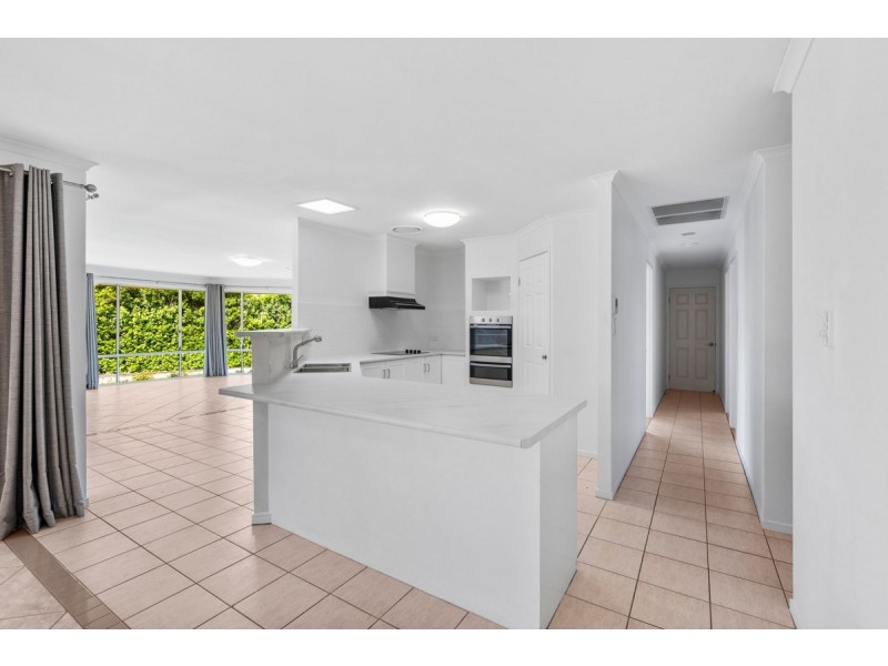 15-17 Kingsmead Court, Mount Nathan QLD 4211