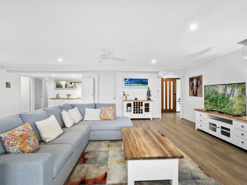 3 Nairn Court, Highland Park QLD 4211