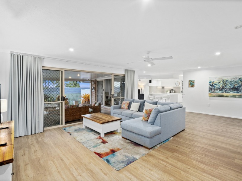 3 Nairn Court, Highland Park QLD 4211