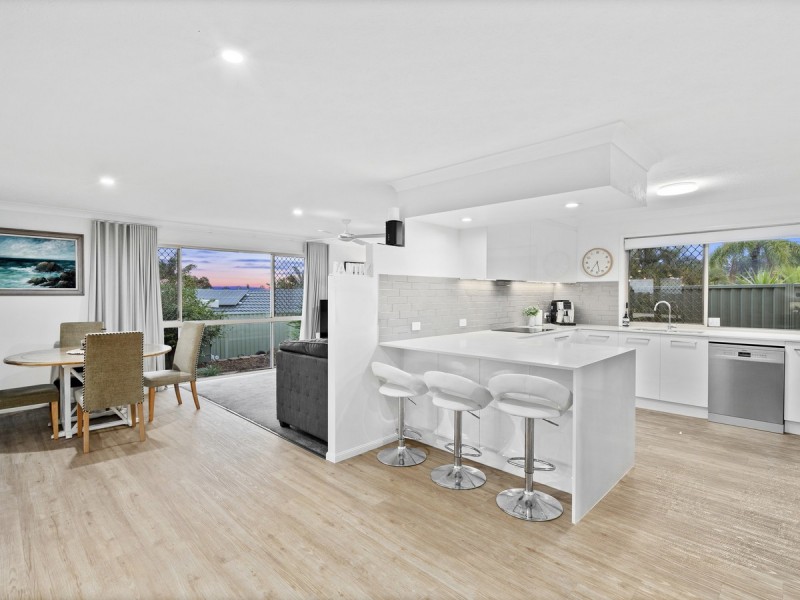 3 Nairn Court, Highland Park QLD 4211