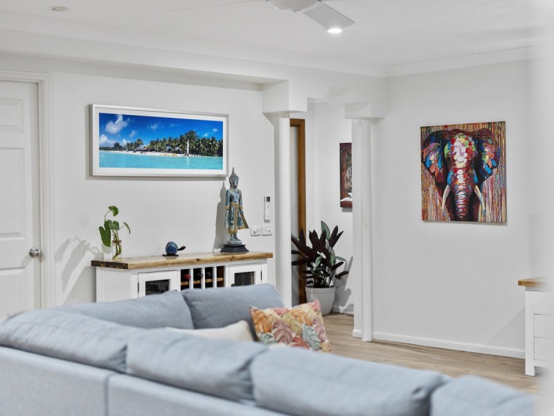 3 Nairn Court, Highland Park QLD 4211