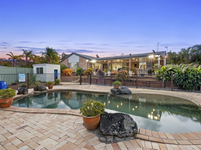 3 Nairn Court, Highland Park QLD 4211
