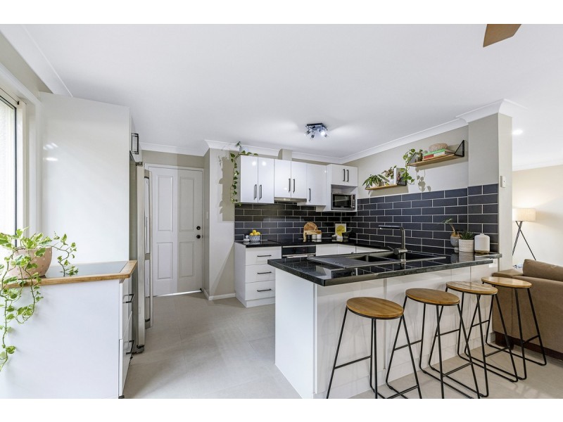 52/2-4 Langport Parade, Mudgeeraba QLD 4213