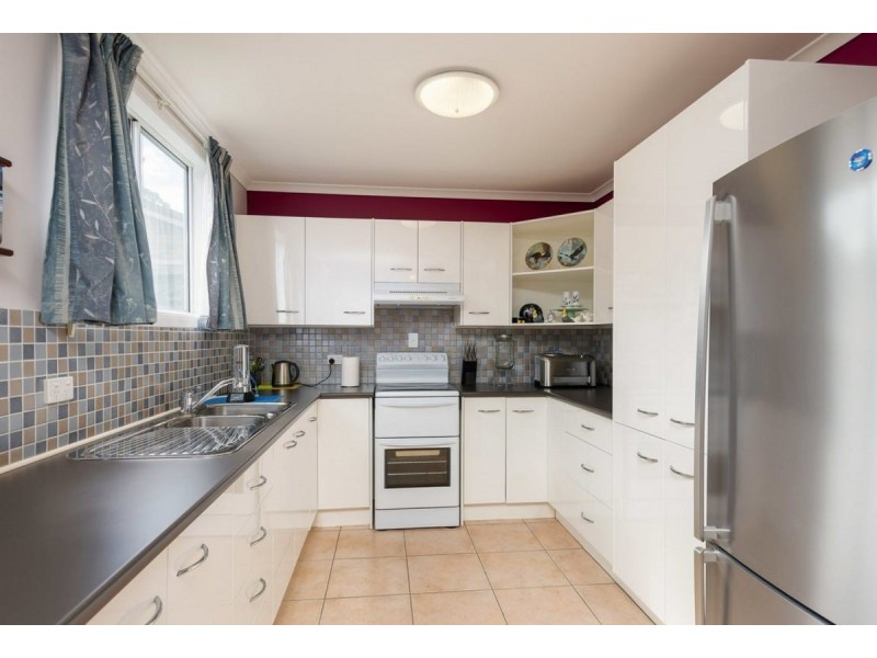 39 Koola Drive, Nerang QLD 4211
