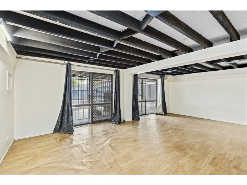 8 Diana Street, Underwood QLD 4119