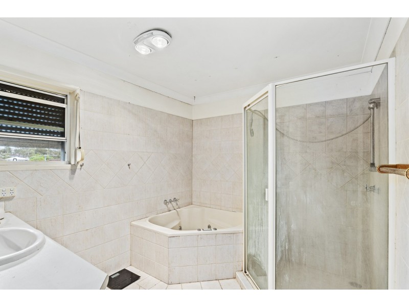 8 Diana Street, Underwood QLD 4119
