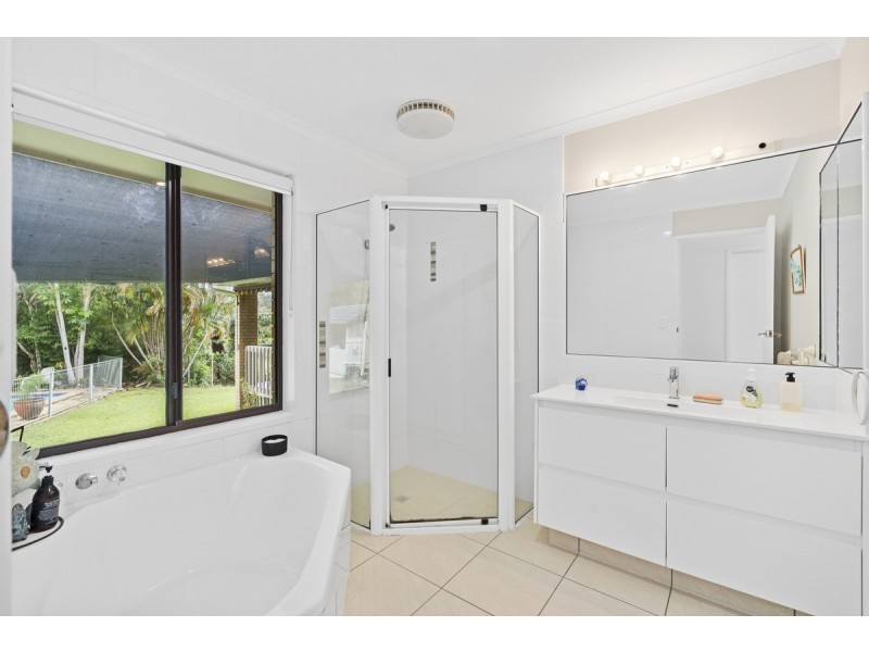 37 Billabirra Crescent, Nerang QLD 4211