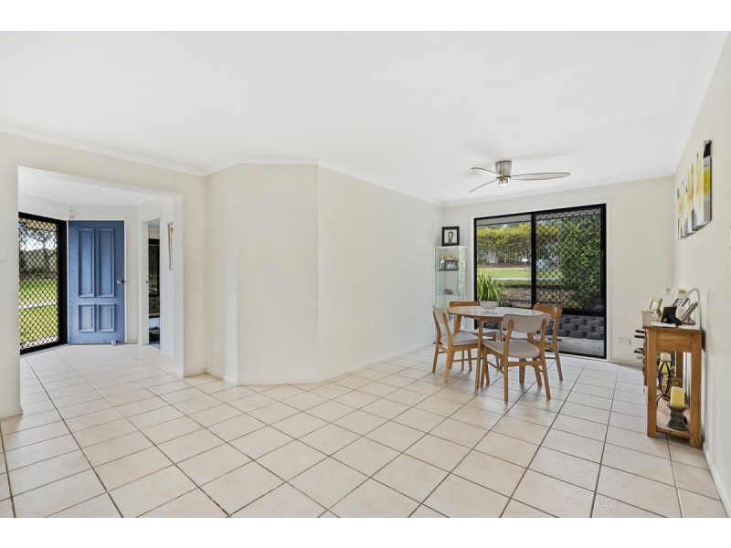 2 Lawnhill Drive, Nerang QLD 4211