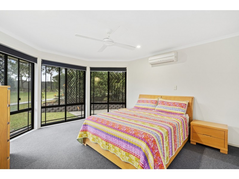 2 Lawnhill Drive, Nerang QLD 4211