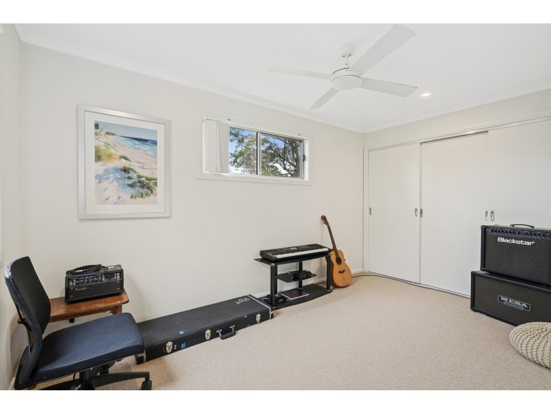2 Lawnhill Drive, Nerang QLD 4211