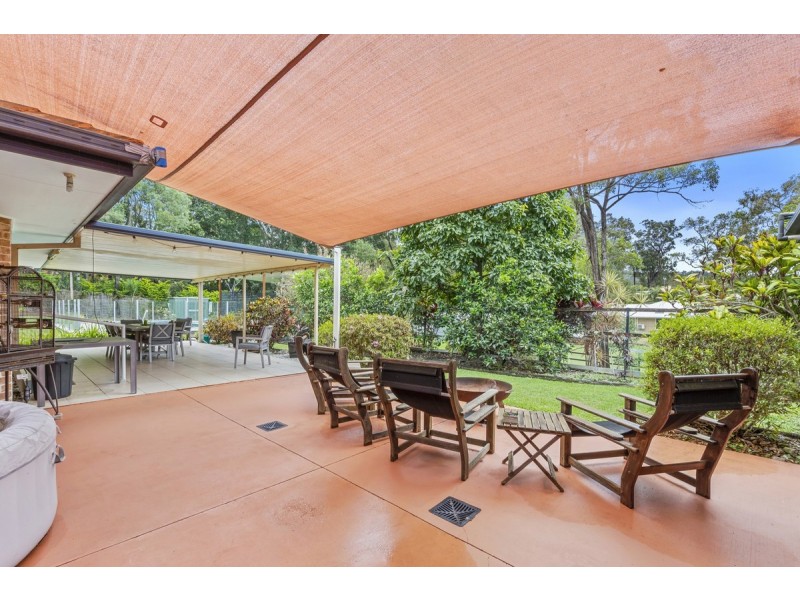 2 Lawnhill Drive, Nerang QLD 4211