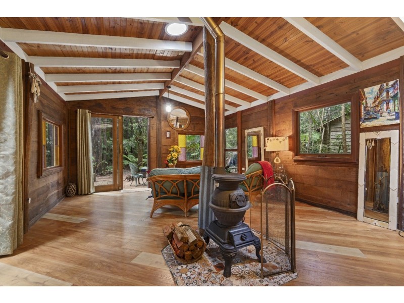 33-35 Banksia Road, Springbrook QLD 4213