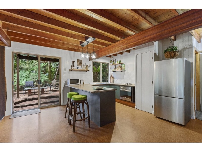 33-35 Banksia Road, Springbrook QLD 4213