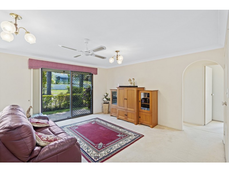 1/2 Dorrigo Drive, Worongary QLD 4213