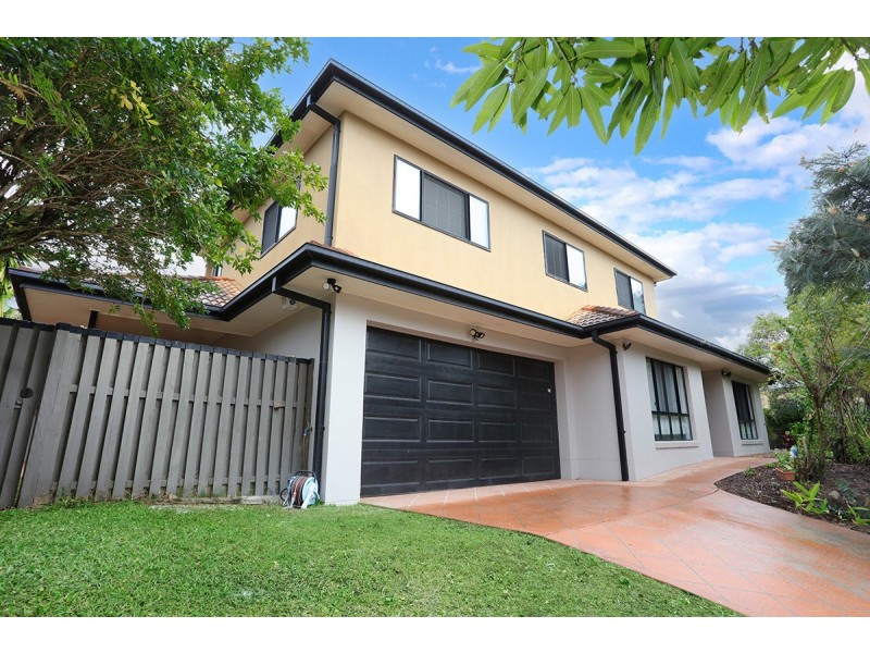 1/24 Ranier Crescent, Varsity Lakes QLD 4227