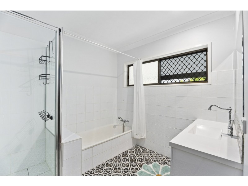 15A Maroong Crescent, Nerang QLD 4211