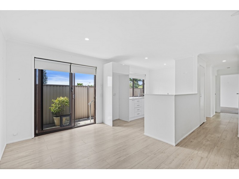 1/37 Alexander Drive, Highland Park QLD 4211