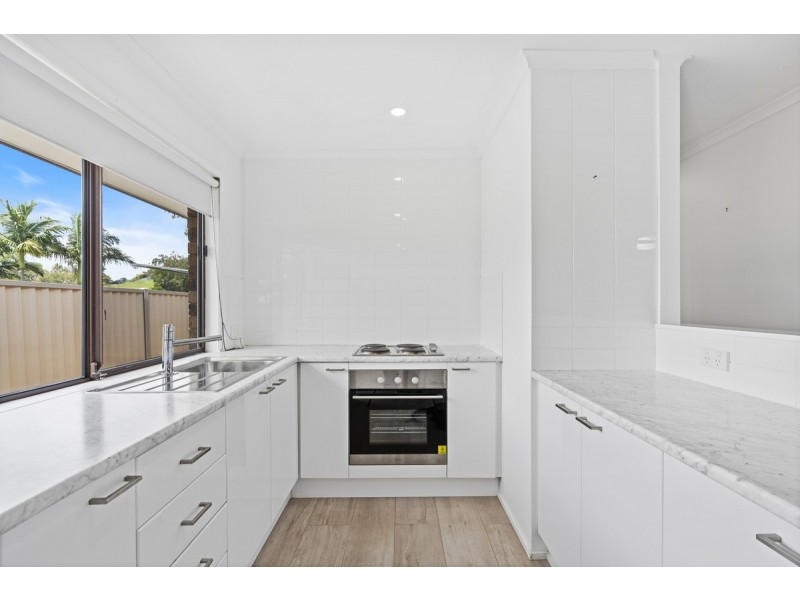 1/37 Alexander Drive, Highland Park QLD 4211
