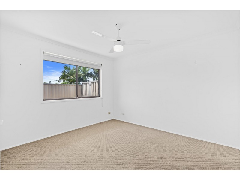 1/37 Alexander Drive, Highland Park QLD 4211