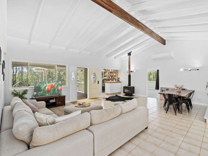 206 Dugandan Street, Nerang QLD 4211