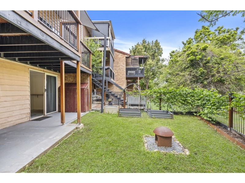 8/8 Kilpatrick Court, Highland Park QLD 4211