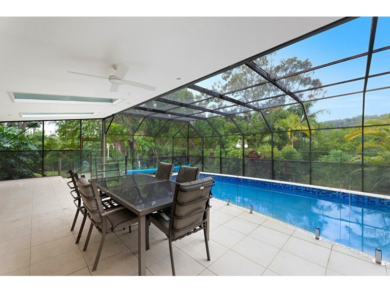 37 Mark Way, Mudgeeraba QLD 4213
