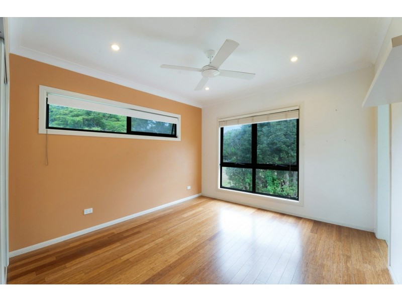 37 Mark Way, Mudgeeraba QLD 4213