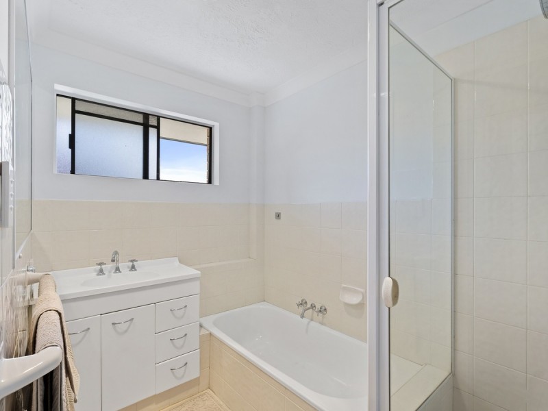 15/53 Duet Drive, Mermaid Waters QLD 4218